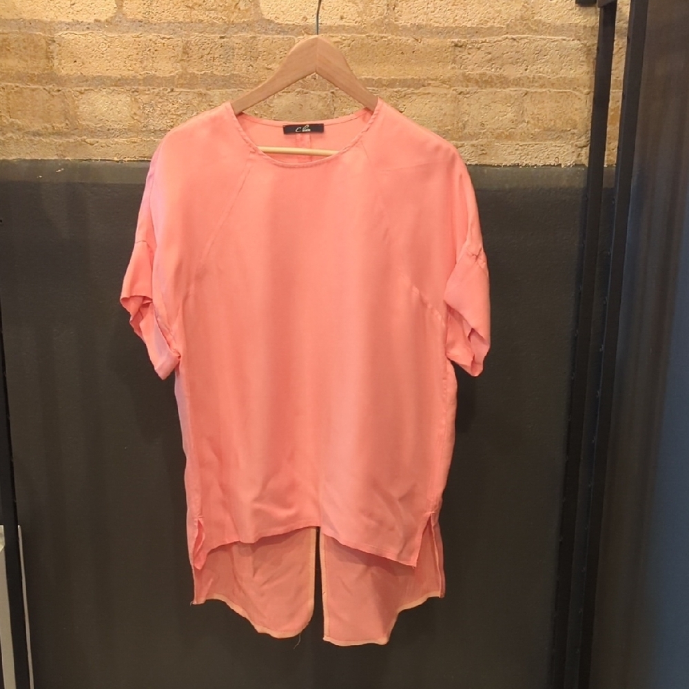 Women's Pink Top